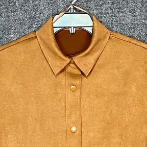 Well Worn Women's XS‎ Tan Shirt Jacket Shacket Button Down Pockets Long Sleeve